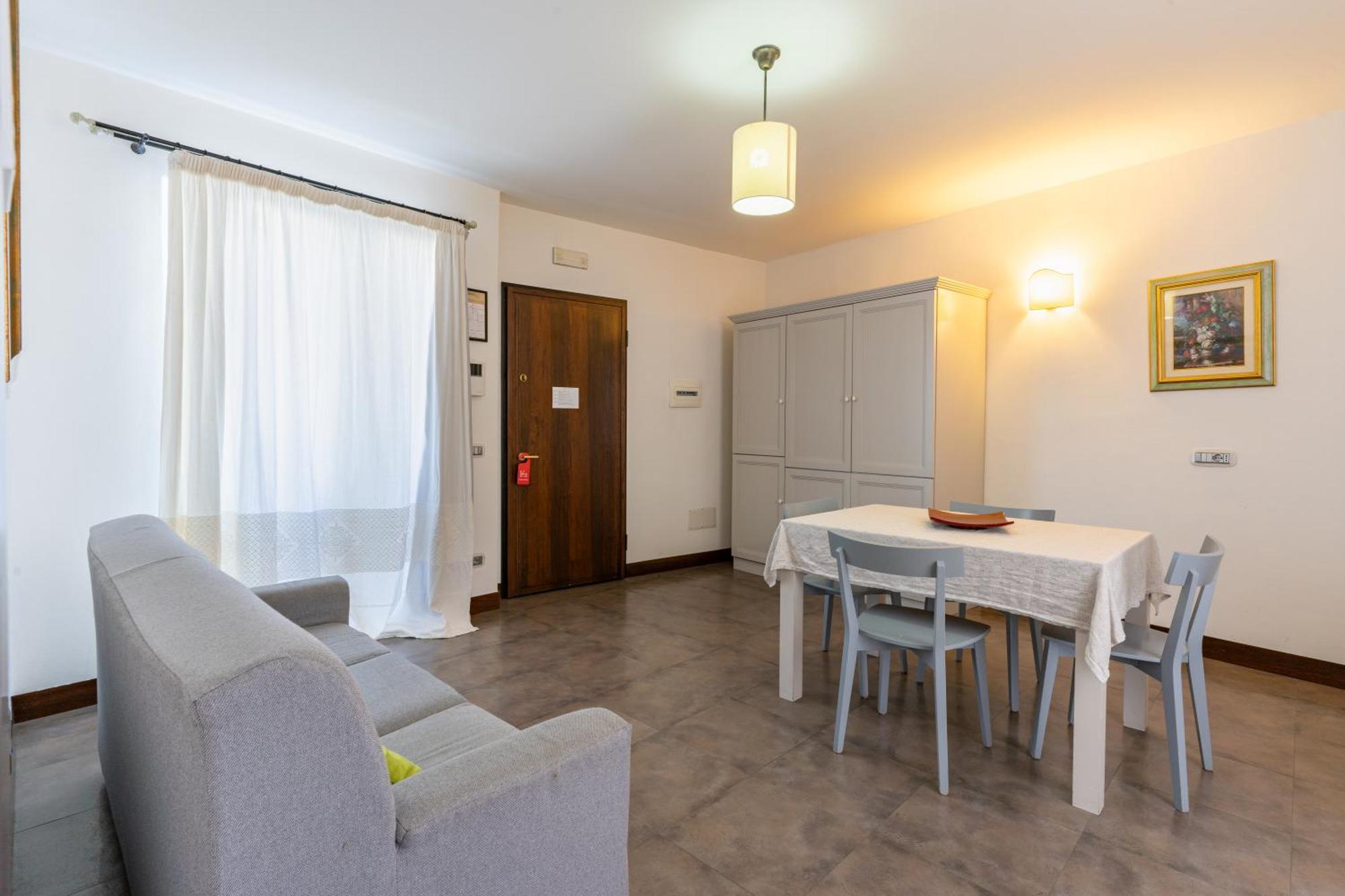 Albergo Residenziale La Corte Tortolì Eksteriør billede