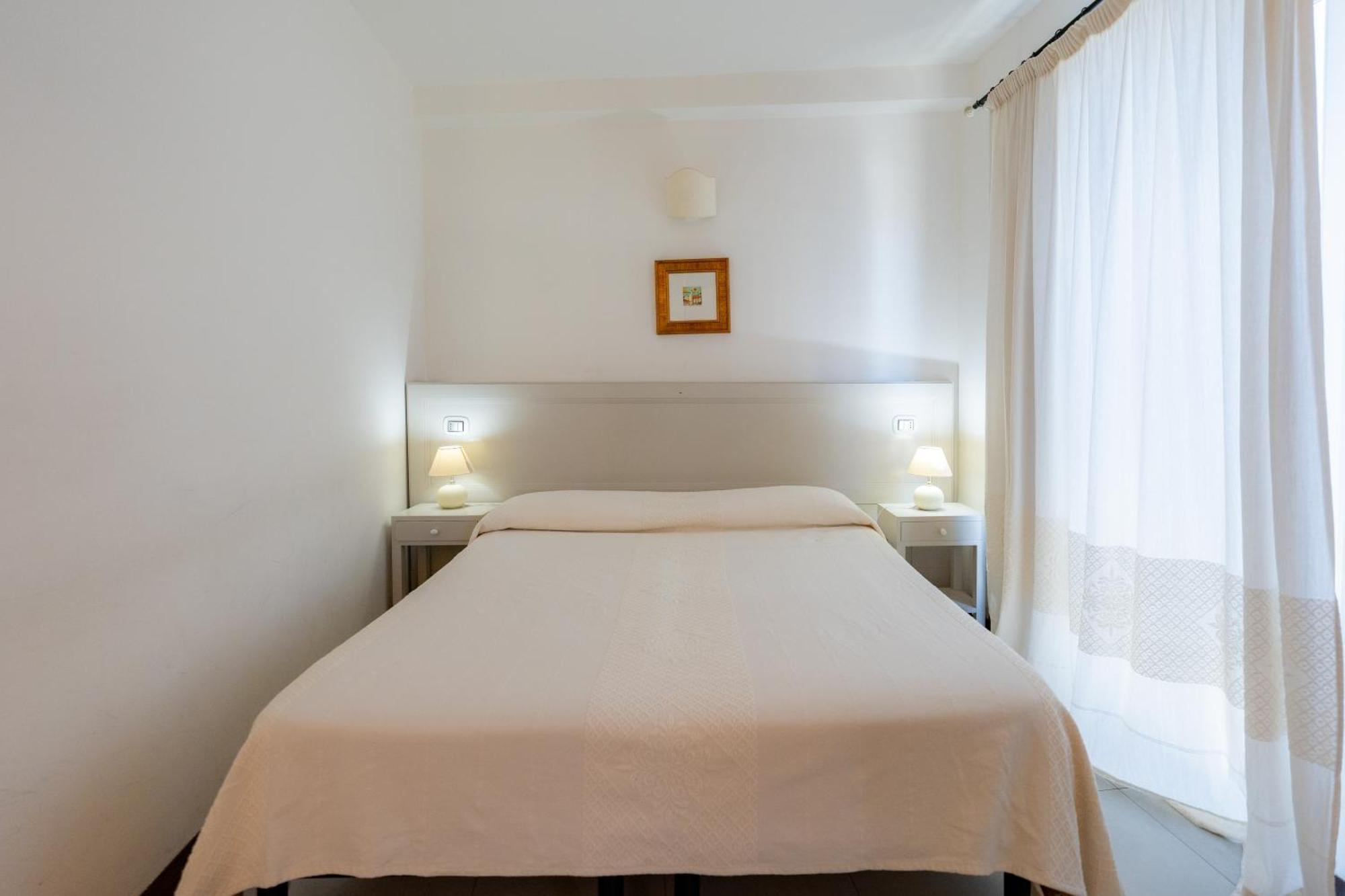 Albergo Residenziale La Corte Tortolì Eksteriør billede